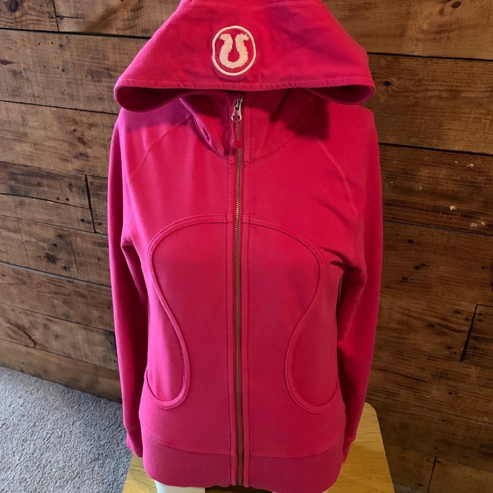 Lululemon Scuba